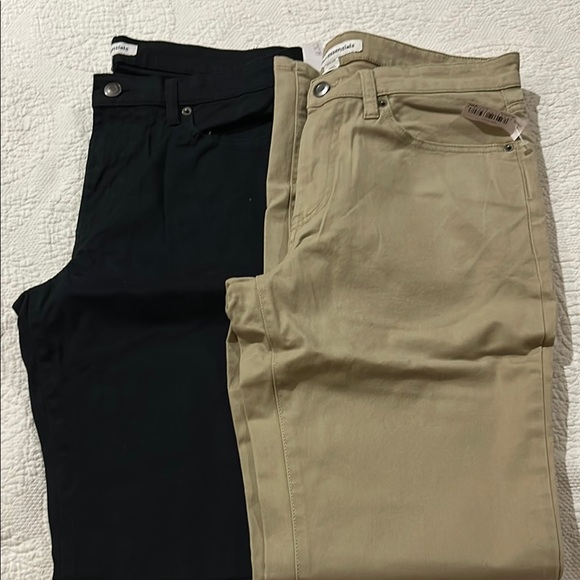 Amazon Essentials Black and Tan Chinos. NWT. 32/33. 2 pair - Picture 1 of 5